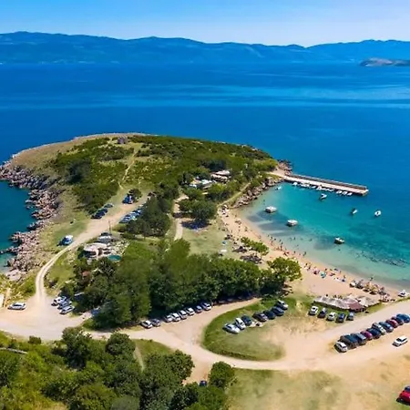 Villa With Pool And Waterfall, Quiet Area - By Traveler Tourist Agency Krk - Id 2212 Vrbnik (Primorje-Gorski Kotar)